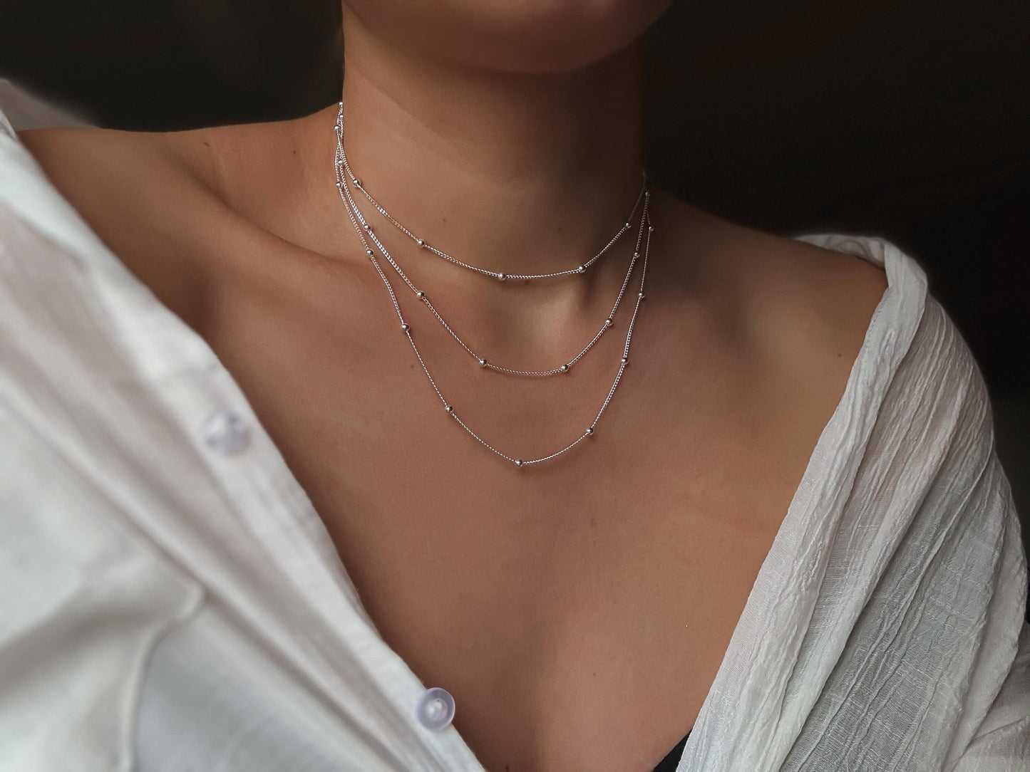 Sterling zilveren satellite ketting - Minimalistisch en elegant