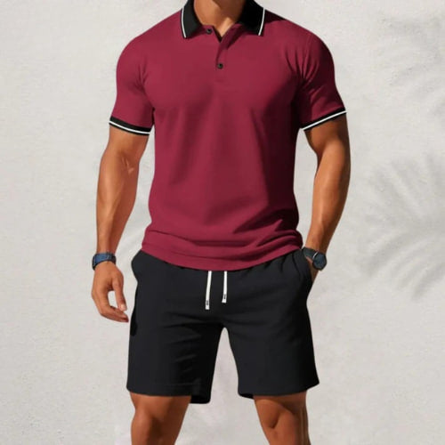 Set van poloshirt en shorts