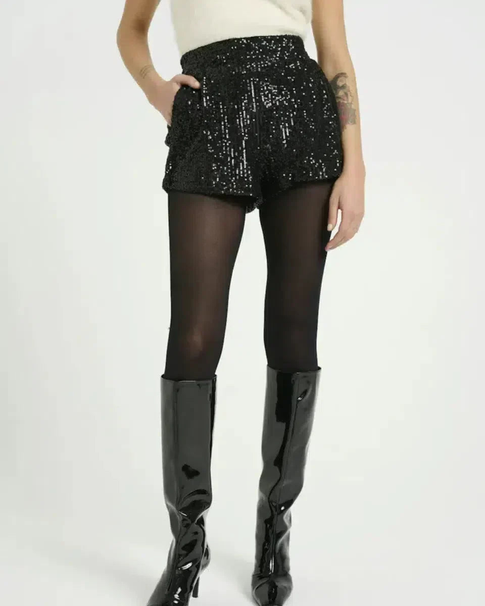 Selora – Pailletten details – Fluwelen feestshort